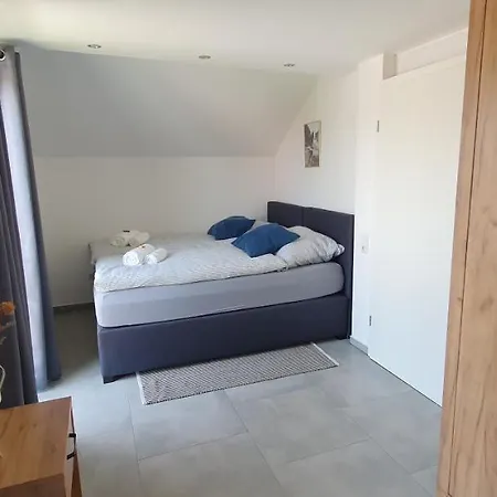 Ferienwohnung - Nachtigall 1 Bad Hersfeld Exterior foto