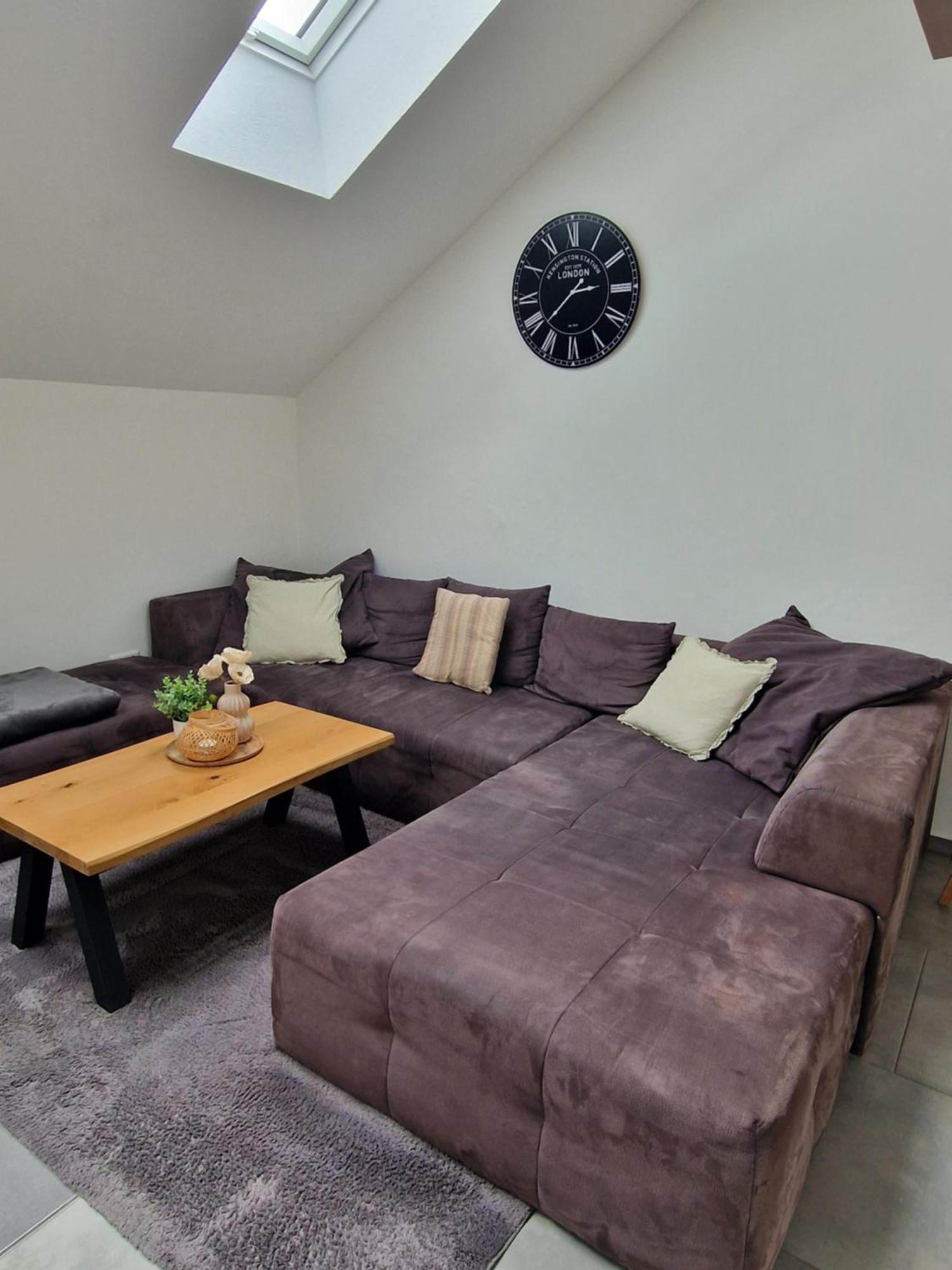 - Nachtigall 1 Apartment Bad Hersfeld